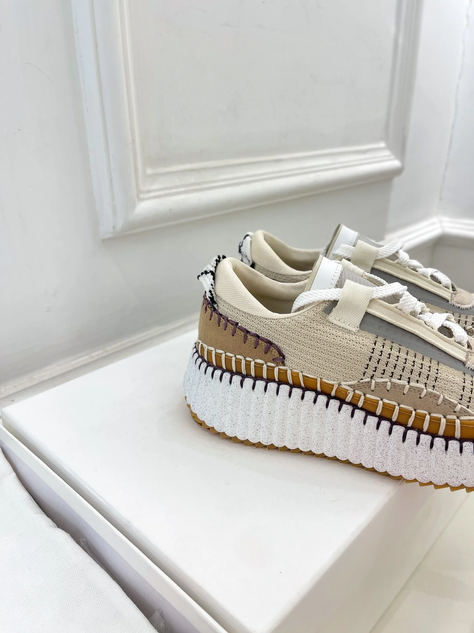 Повседневные туфли Chloe Rainbow - бежевые