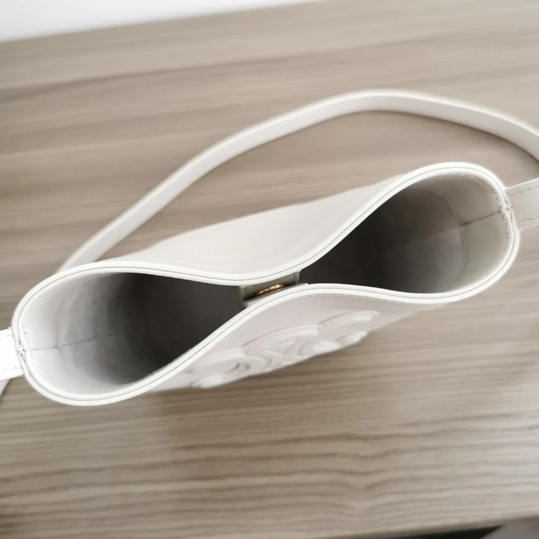 Сумка-ведро Celine с тиснением - Мини - Белая