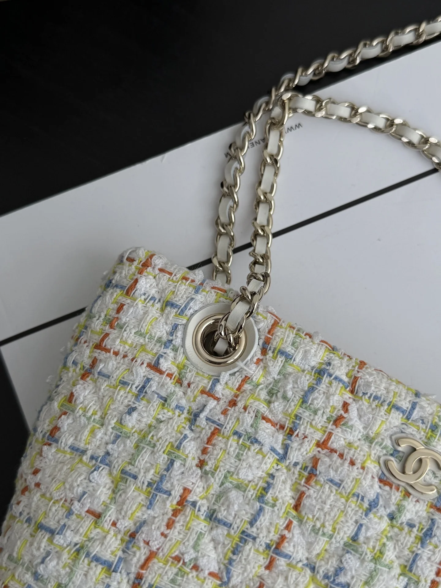 Мини-сумка Chanel 25c радужная