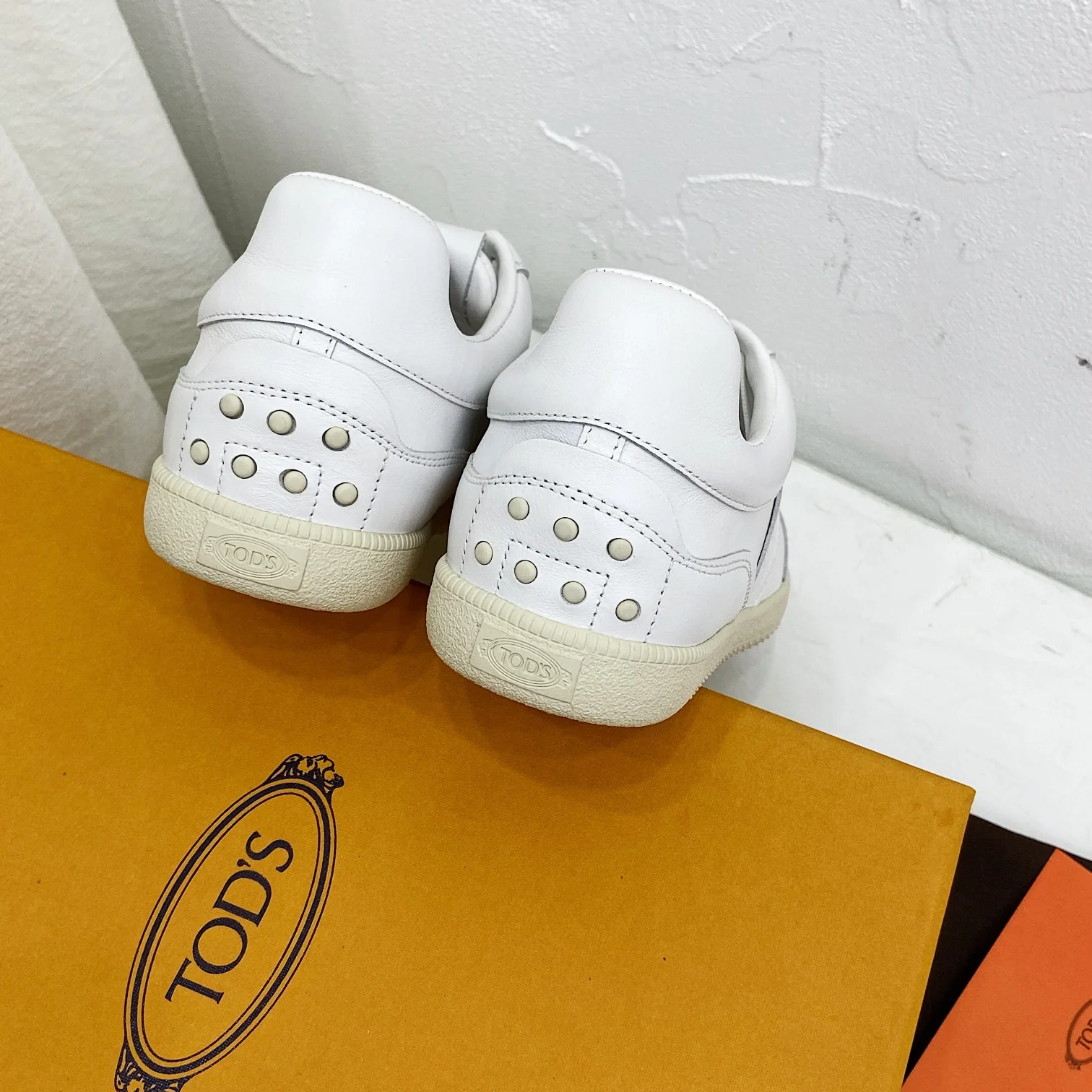 Tods - Туфли на плоской подошве - Повседневная обувь - Белые кроссовки