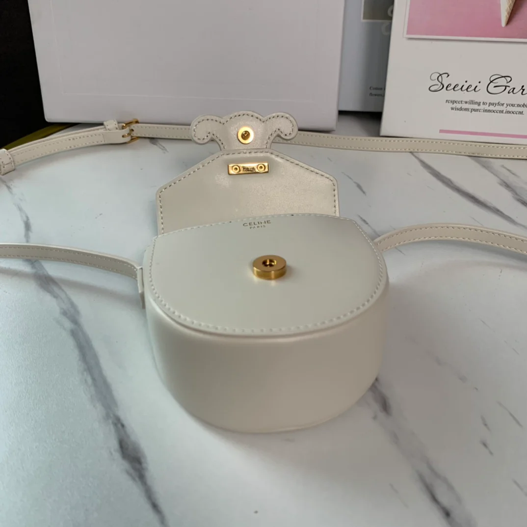 Сумка-седло Celine Cuir Besace - Мини - Белая