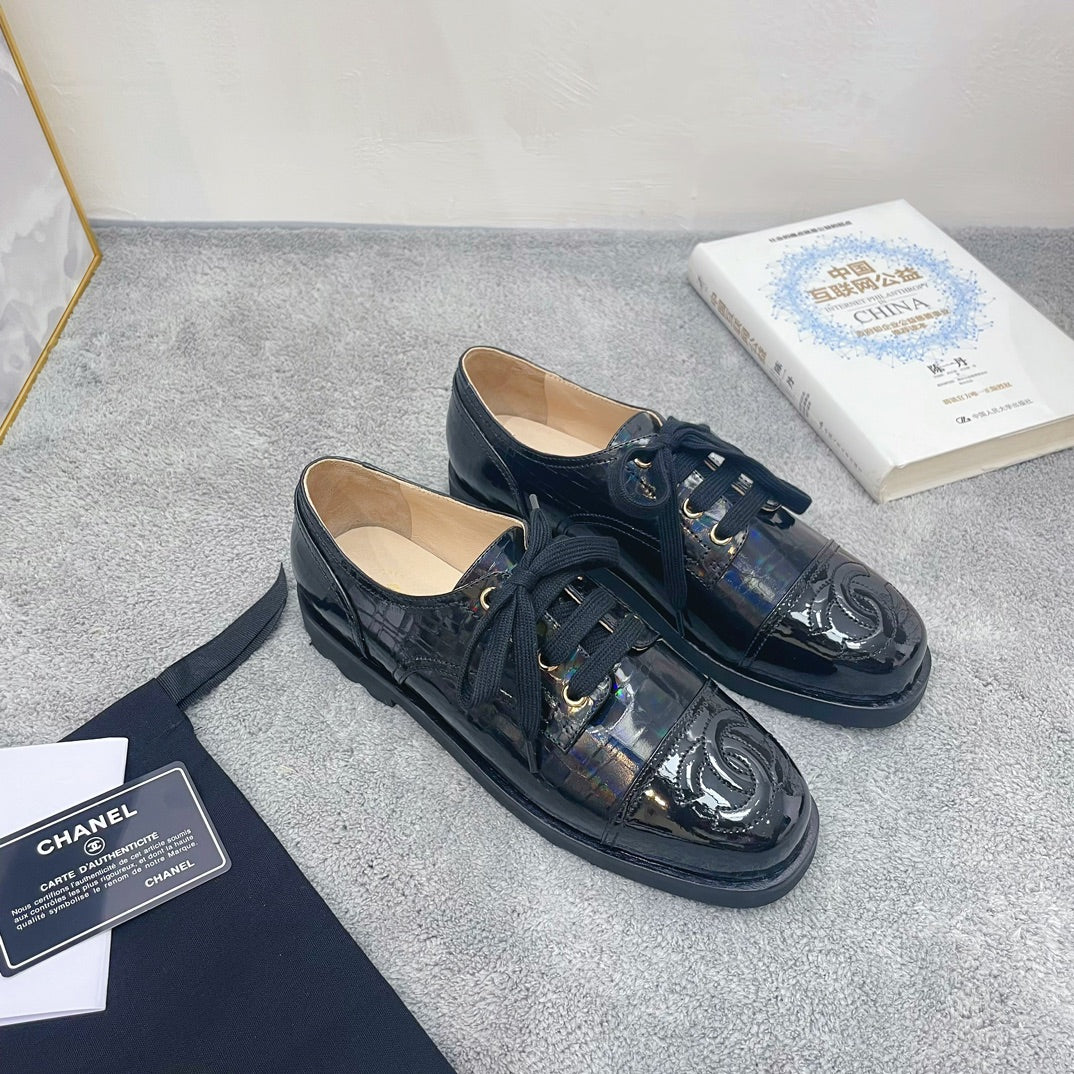 Обувь Chanel из овечьей кожи, весна/лето 2022