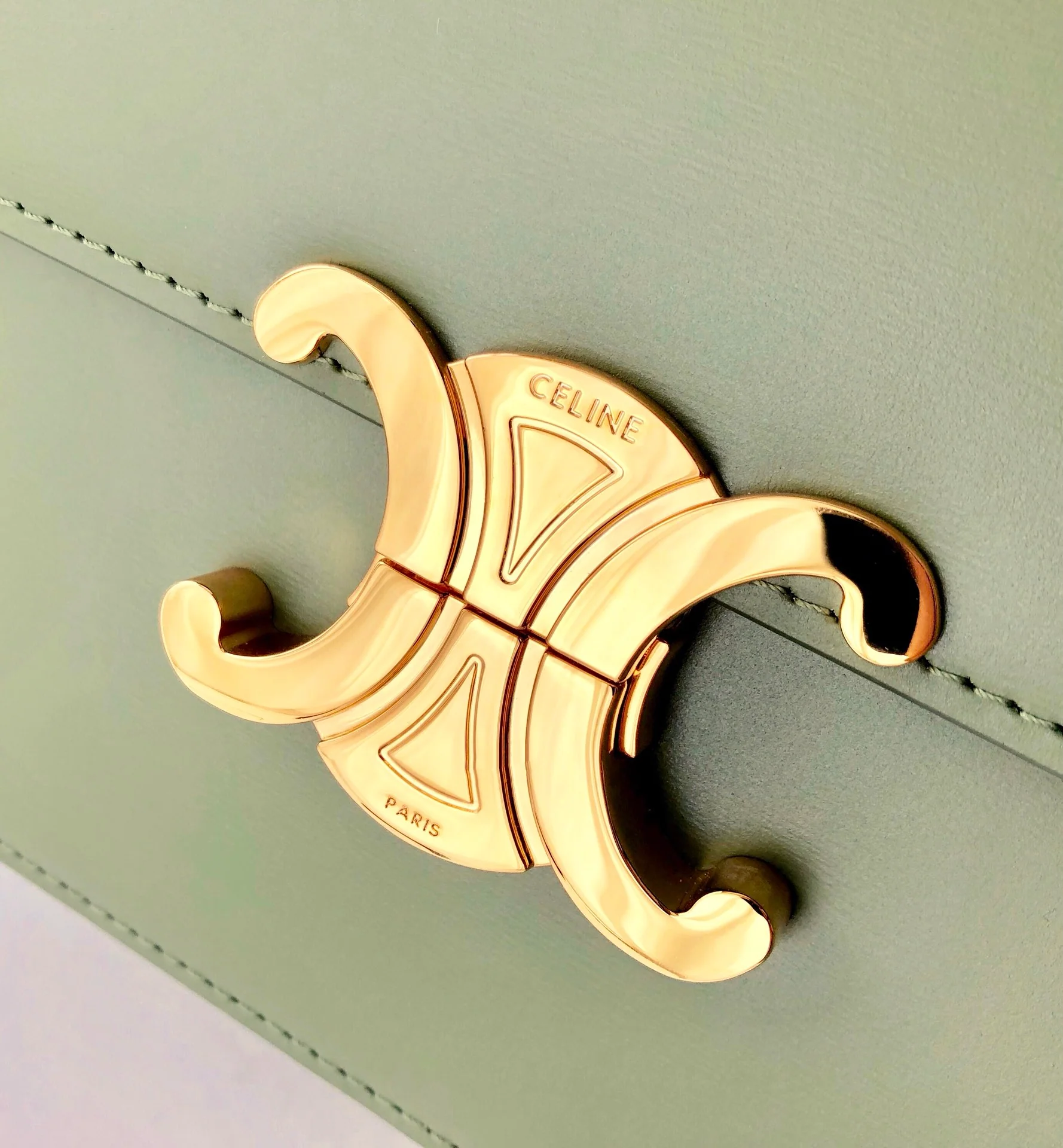 Celine Triomphe Medium Calfkin Avocado Green