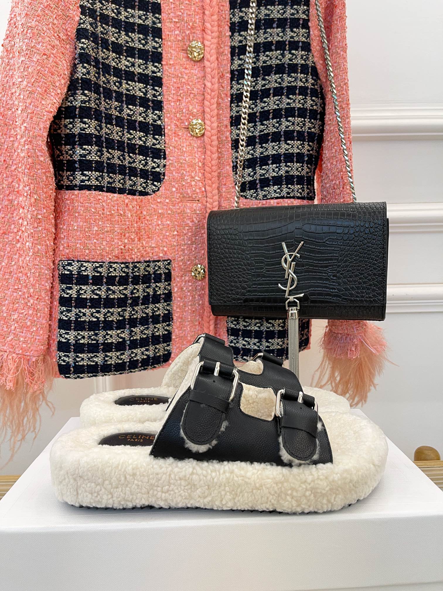 Celine - Новинка сезона осень/зима 2022 - Шерстяные тапочки