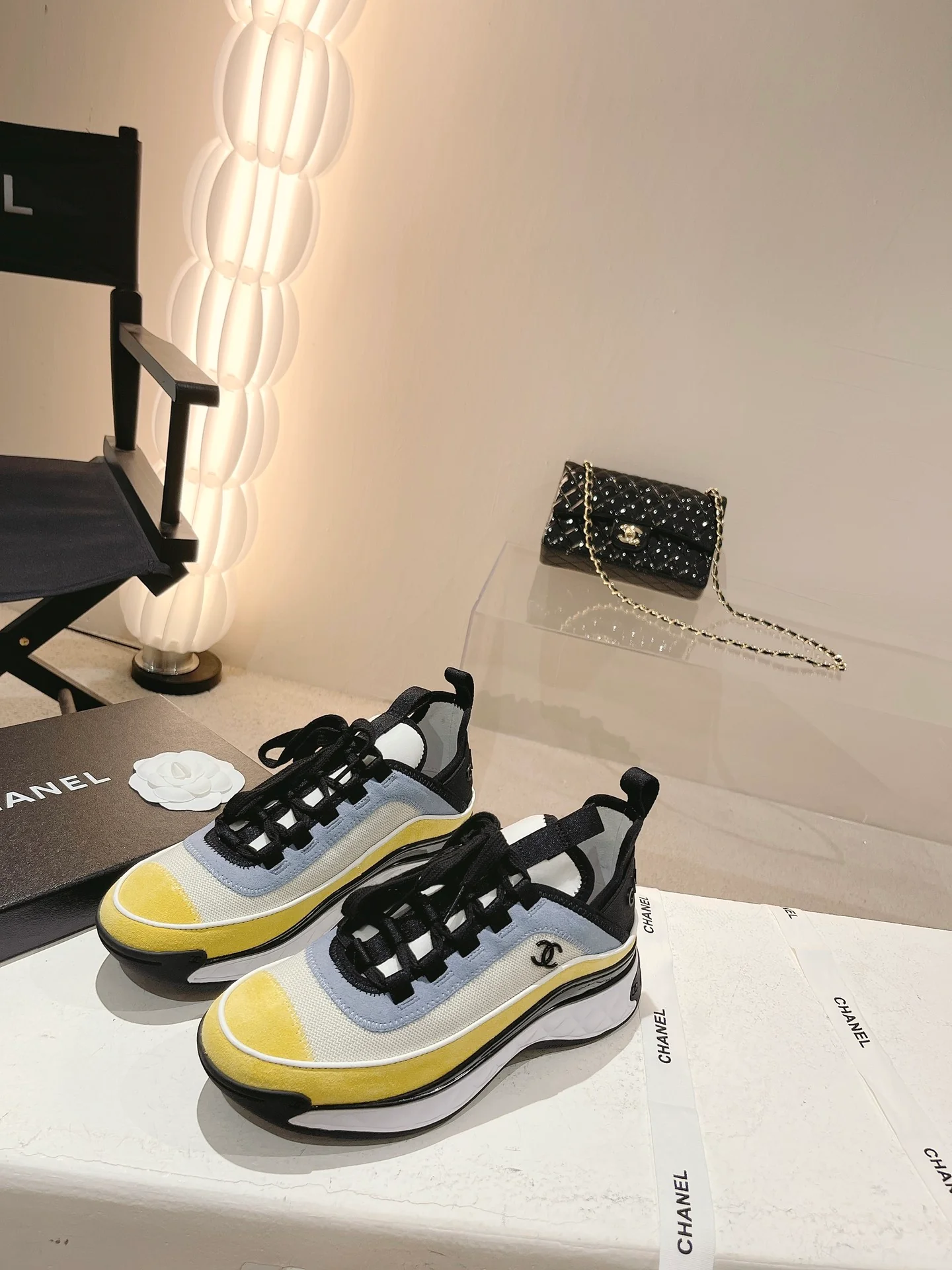 Chanel - Массивные туфли - Кроссовки - Повседневная обувь - 1