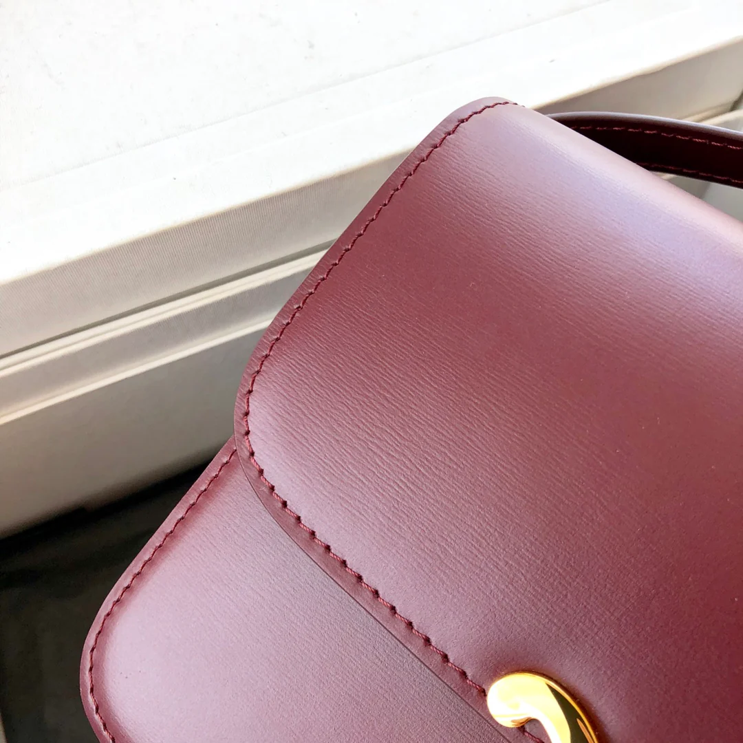 Сумка Celine Triomphe из телячьей кожи - подростковая - 18 - 5 см