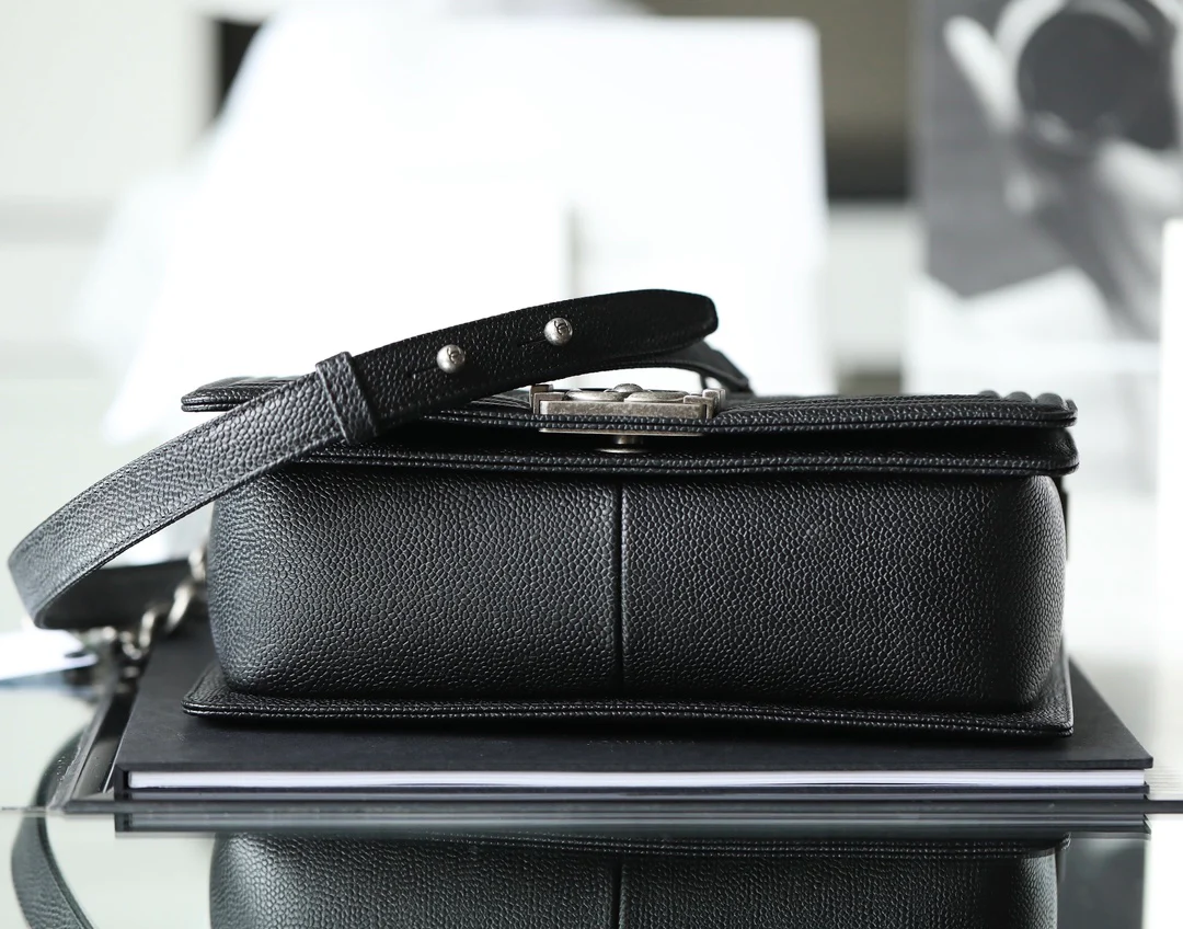 Chanel Le Boy Crystal Diamond Pattern Caviar - Medium - Black Silver