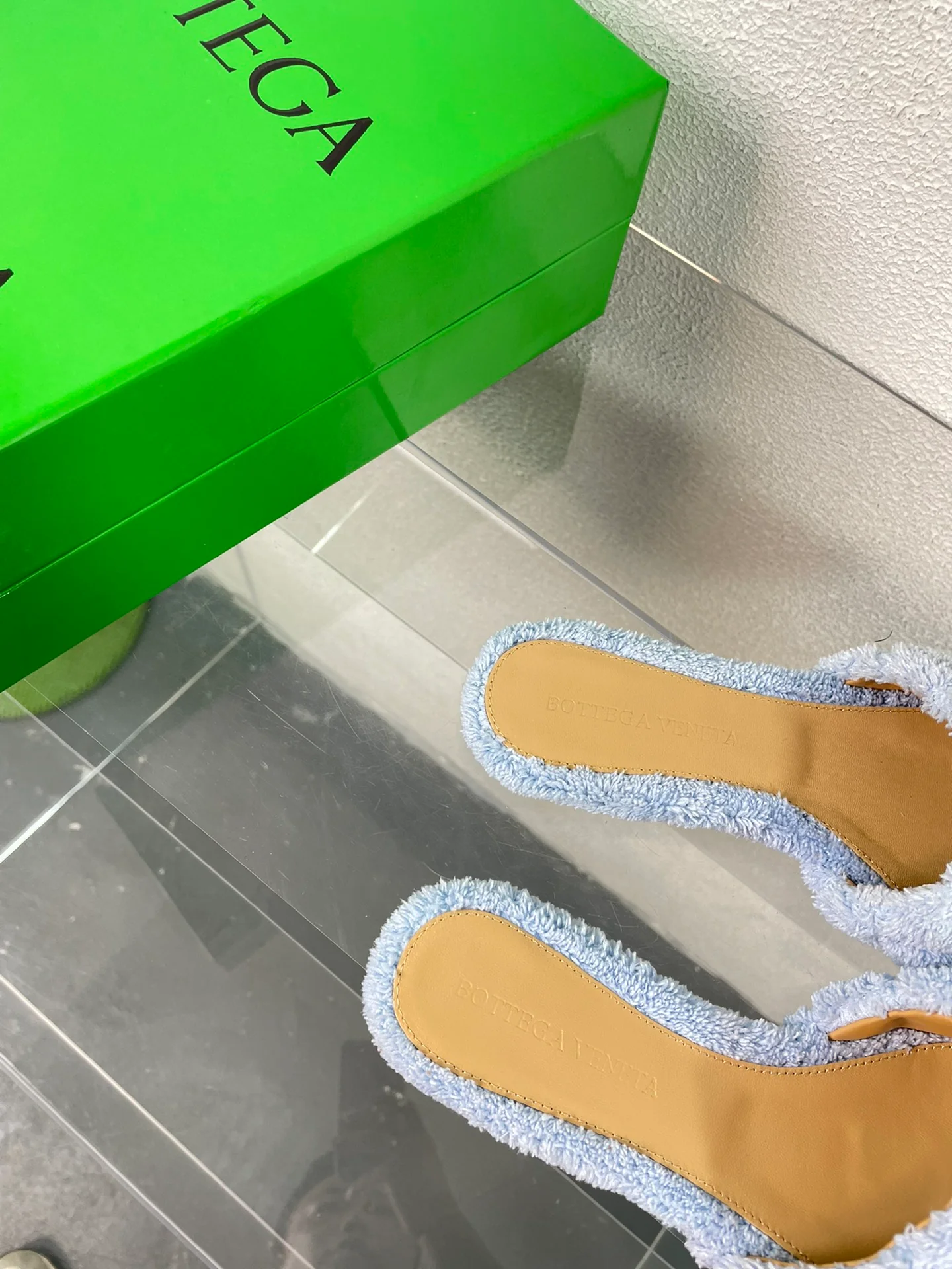 Новинка 2023 года от BV - Серия плюшевых тапочек - Светло-голубые