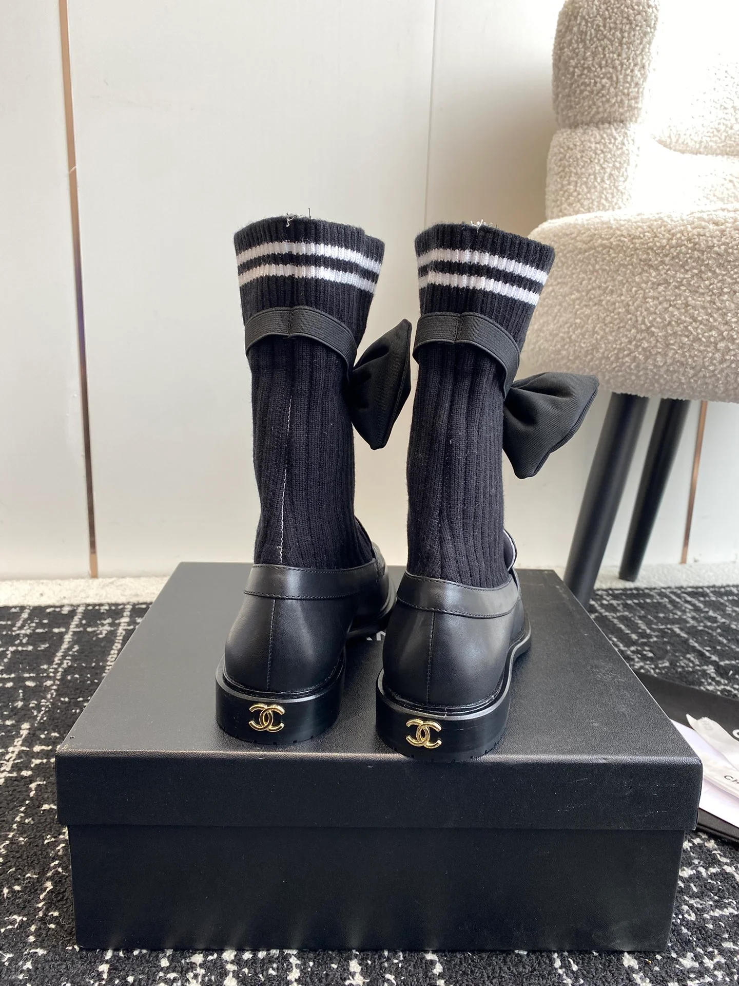 Лоферы Chanel 2024 в стиле 