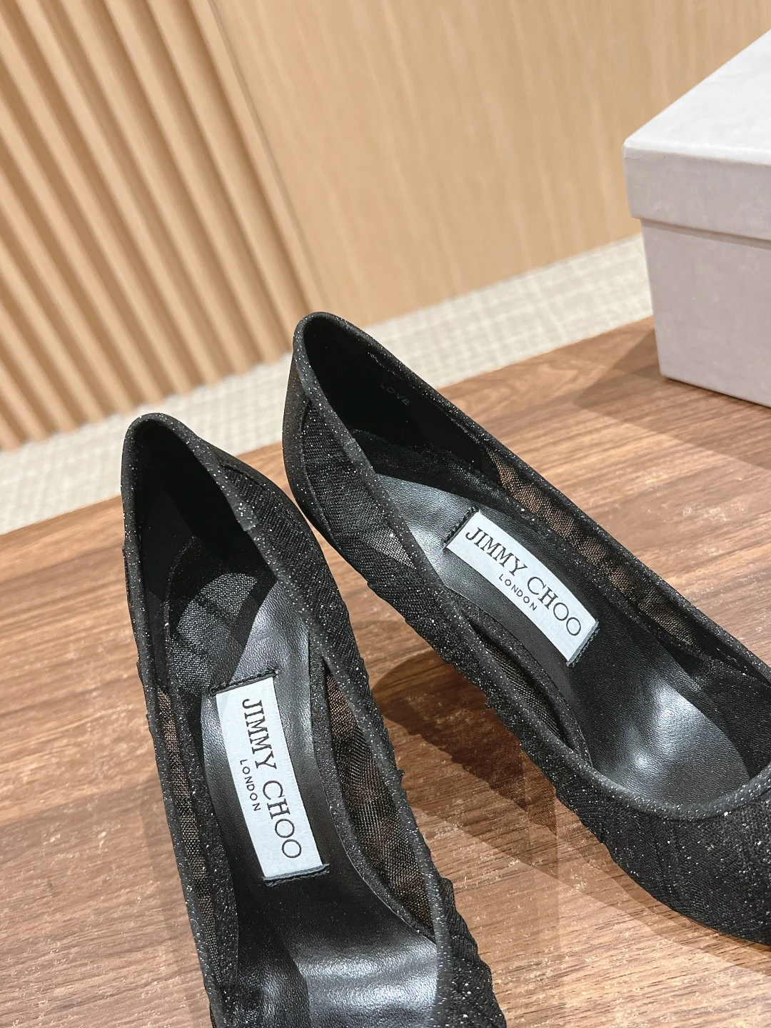 Туфли на высоком каблуке Jimmy Mesh с острым носком - Черные - 1