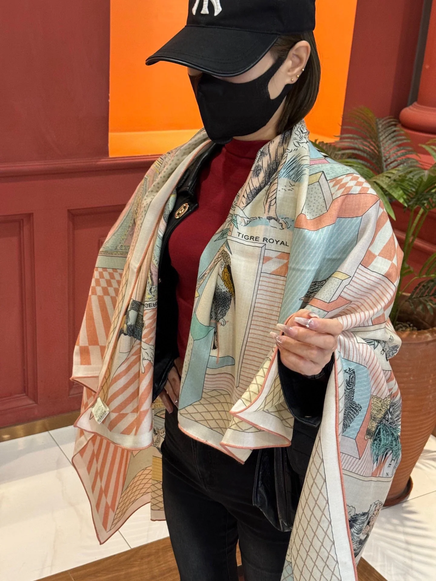 Hermes - Новый шарф Большого театра - 140-140