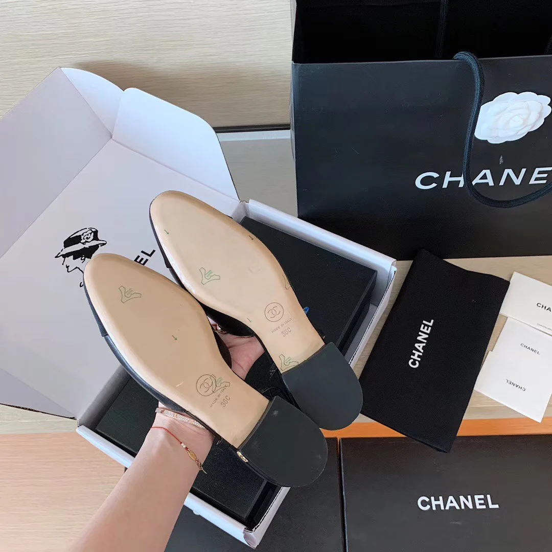 Классические сандалии Chanel - балетки - черные