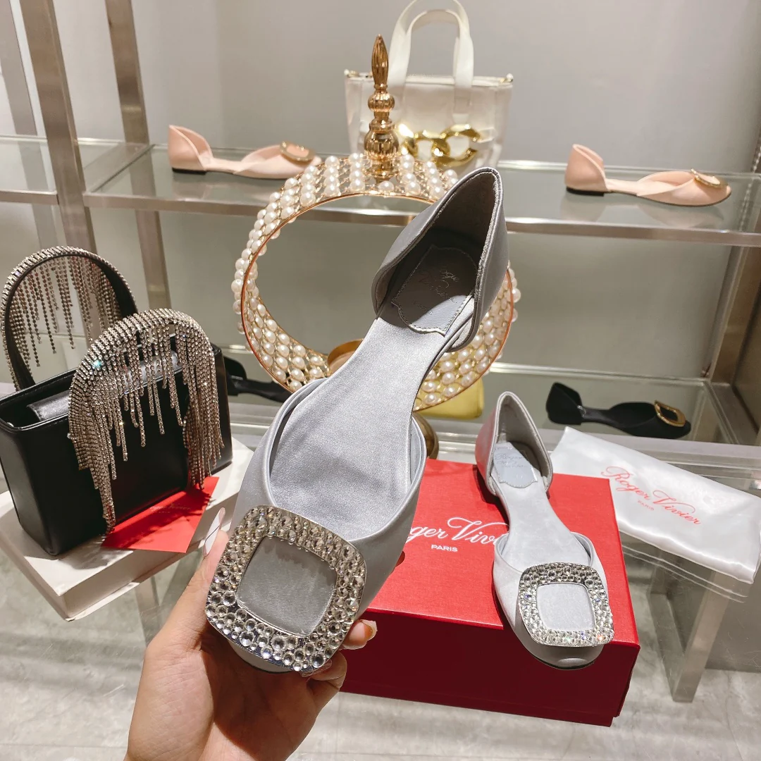 Обувь RV - Новинка весны/лета 2023 - Шелковый атлас с ажурной отделкой - Балетки - Серебристый