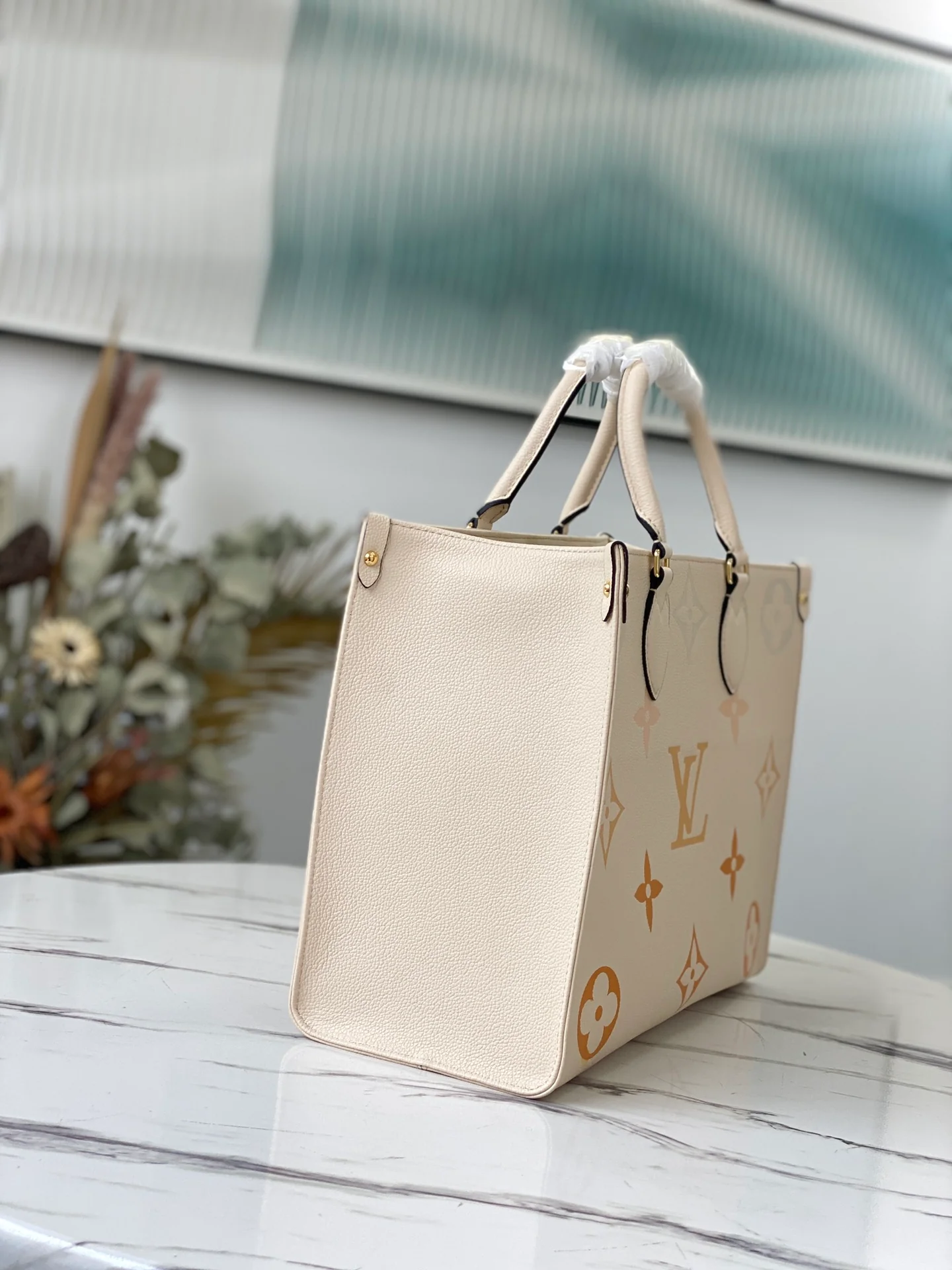 lv-m45717-vanilla yellow-by-the-pool-capsule series-onthego-mm medium-sized-tote bag