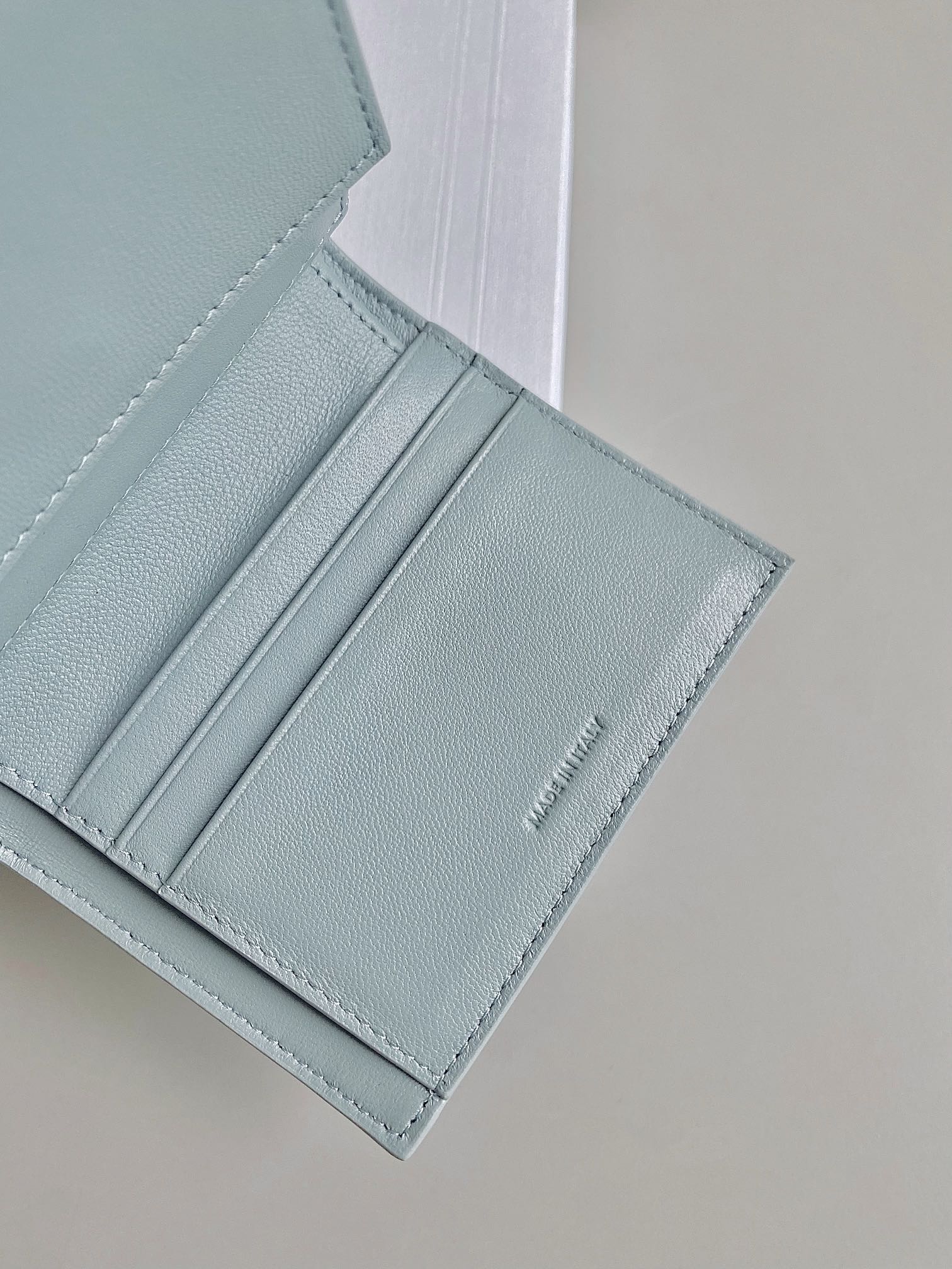 Celine-TRIOMPHE 三折卡包钱包 冰川蓝