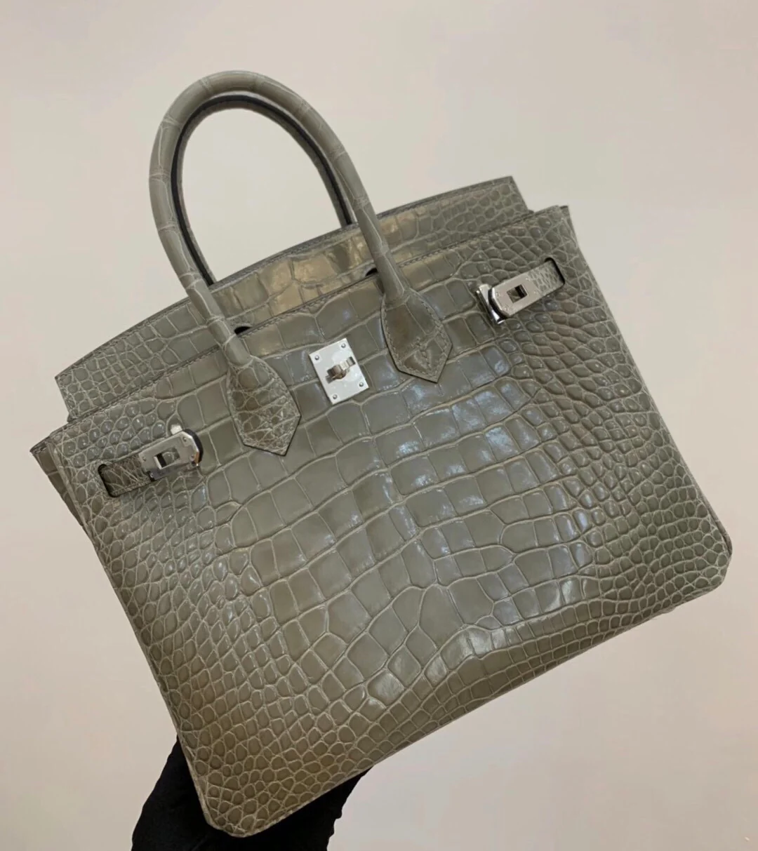 Сумка Hermes Birkin 81 — глянцевая, серая под крокодиловую кожу — серебряная пряжка