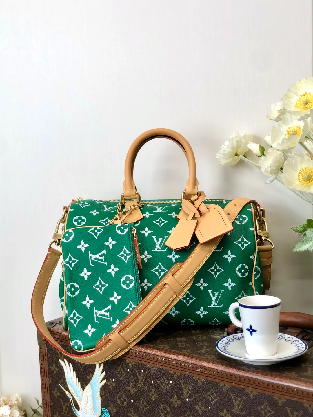 LV Grass Green
