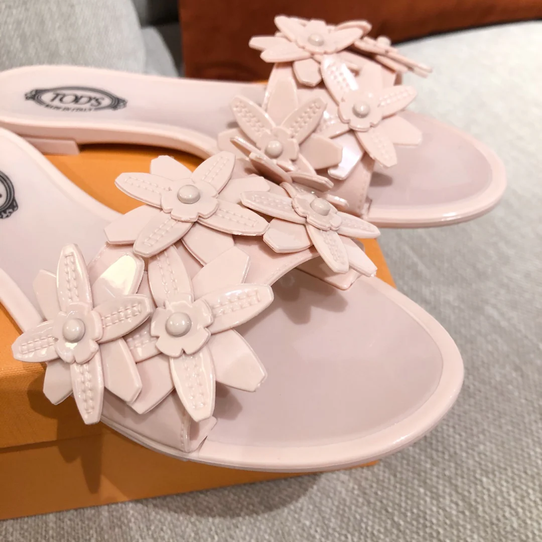 Тапочки Tods с цветочным узором