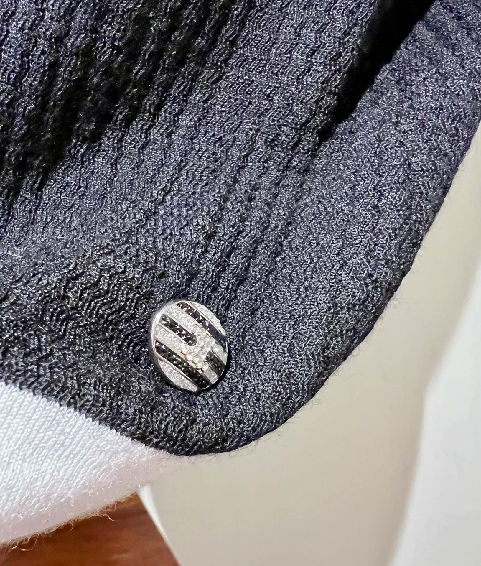 Chanel - 2403 - Вязаный свитер с коротким рукавом