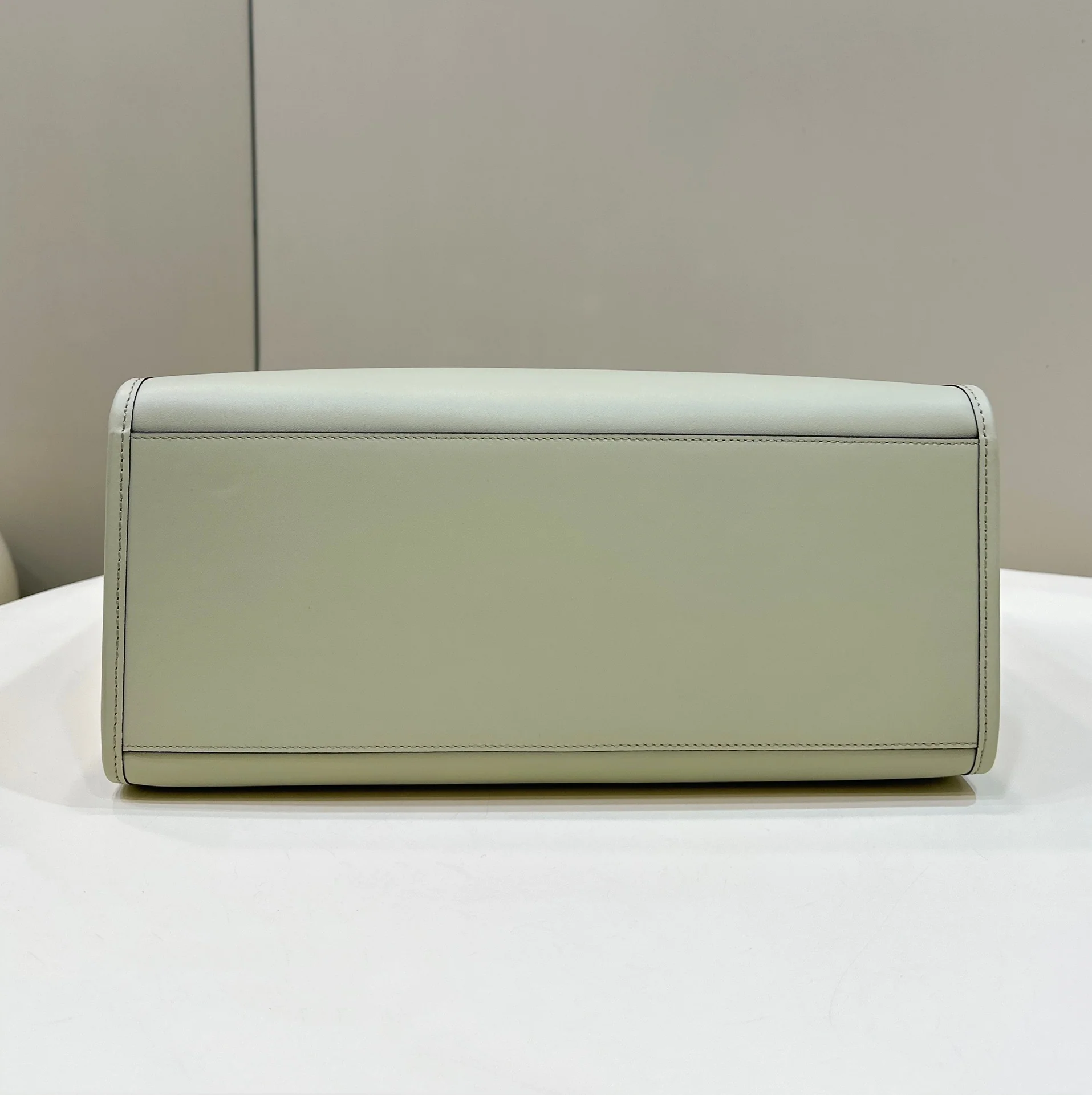 Сумка-шоппер Fendi Sunshine - светло-серая