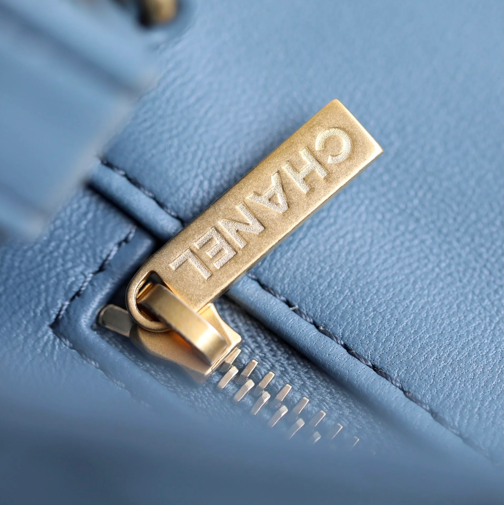 Chanel - CF Golden Ball Square Fat Man - Denim Blue