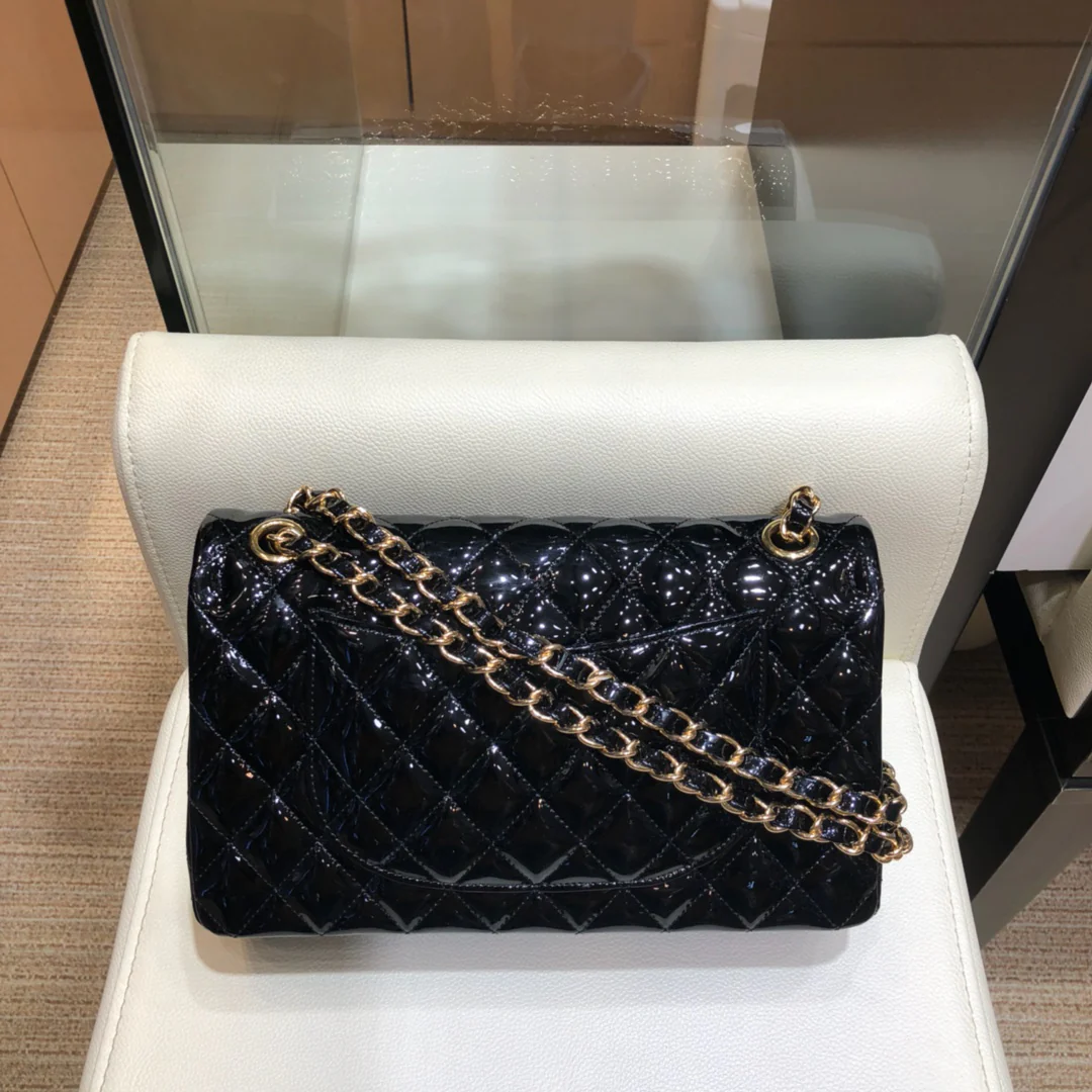 Сумка Chanel CF - лакированная кожа - золотая цепочка - 25 см
