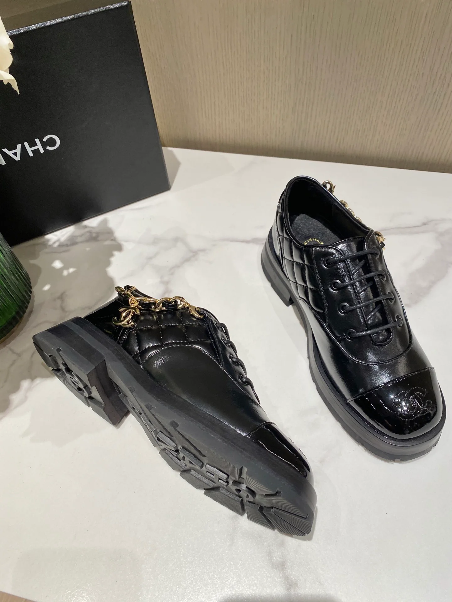 Chanel - Туфли-афро из натуральной кожи - Полностью черные