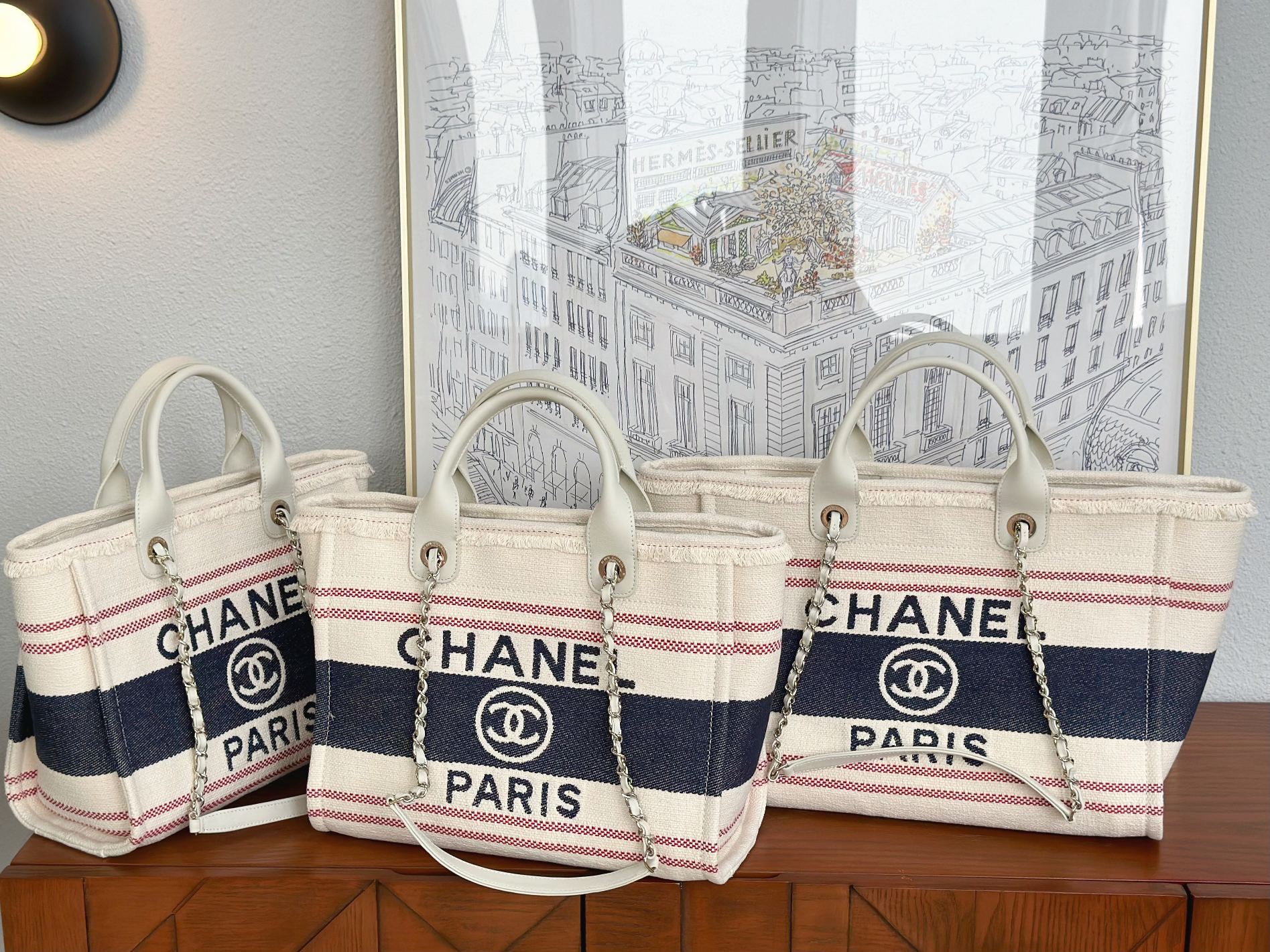 Пляжная сумка Chanel 25c, косметичка, красно-синяя.