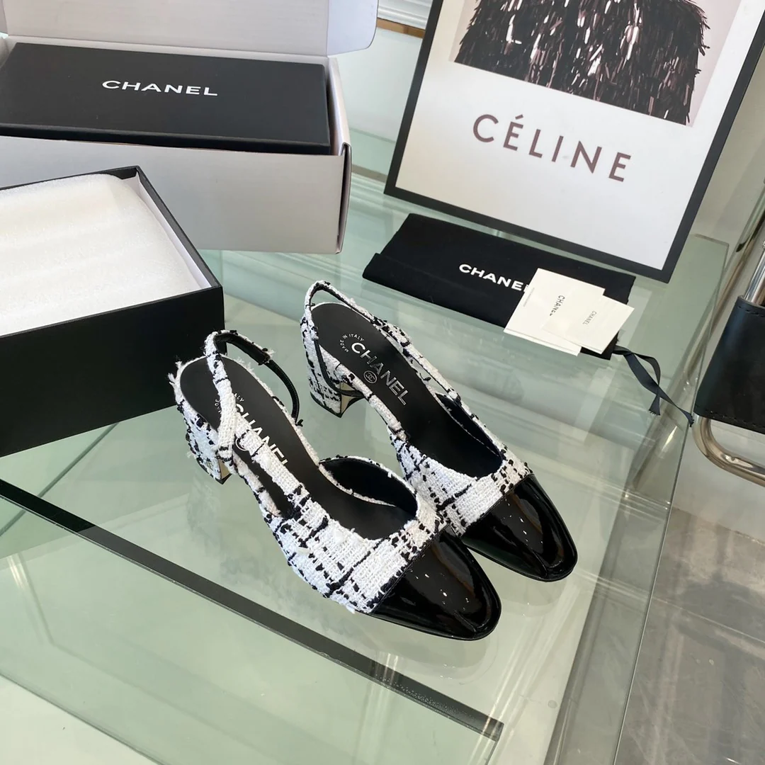 Chanel - Классические сандалии - Туфли на массивном каблуке - Белый клетчатый узор