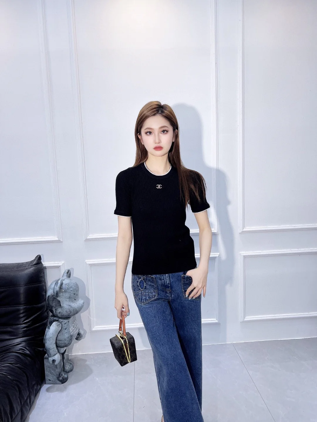 Chanel 2404 - Вязаный топ с короткими рукавами и контрастным вырезом - Черный