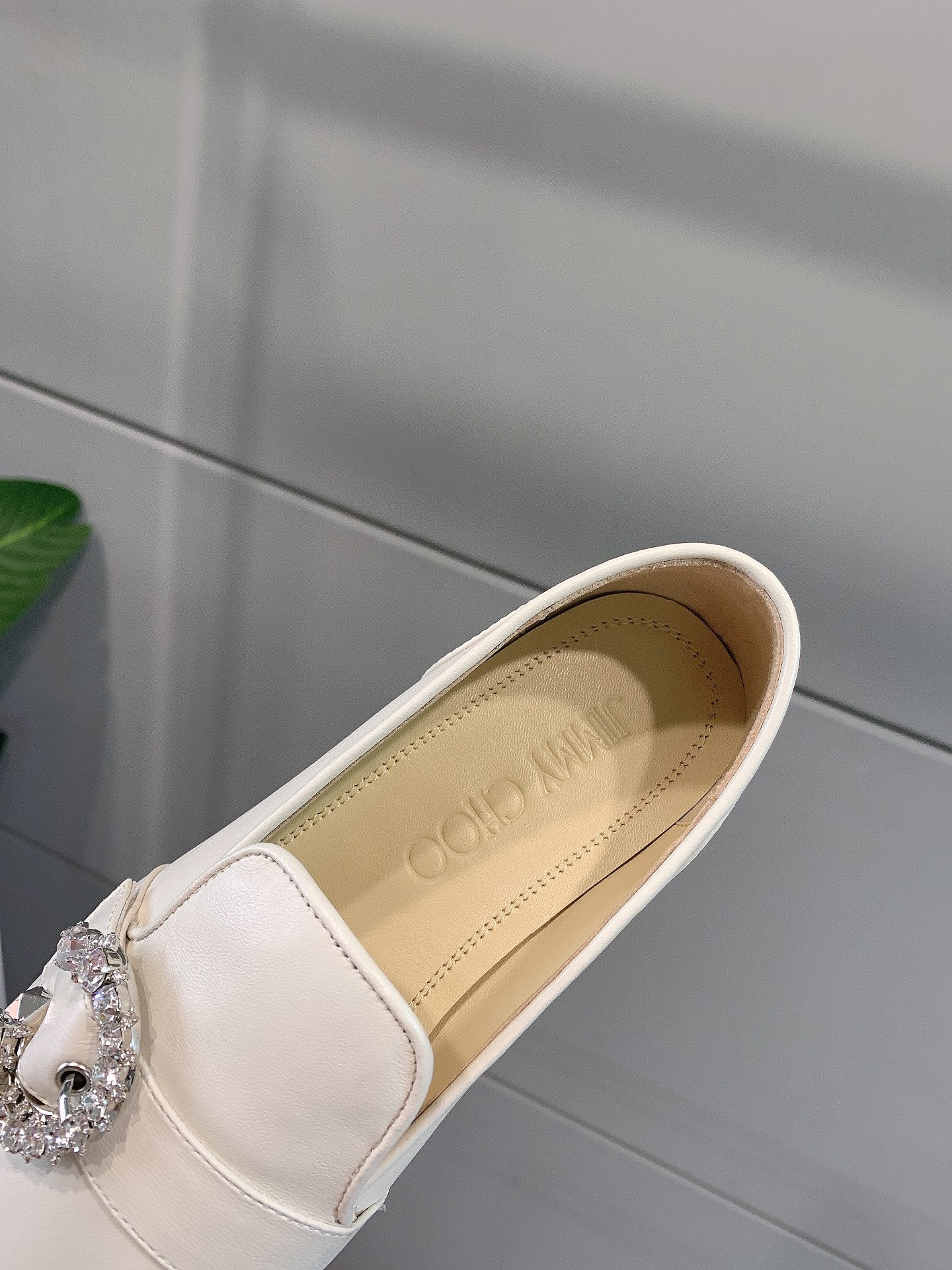 Лоферы Jimmy с пряжкой и стразами - 1 шт.