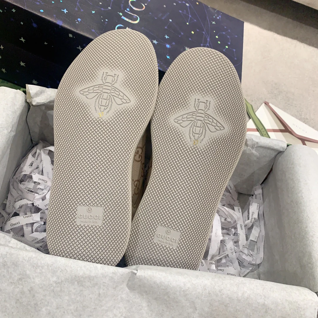 Новинка Gucci 2023 года - Туфли на платформе Dirty Shoes - Розовые