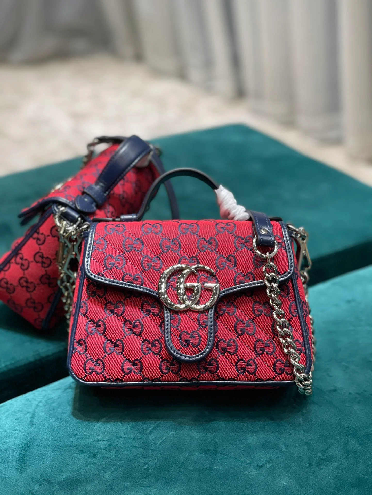 Коллекция сумок-тоут Gucci Marmont