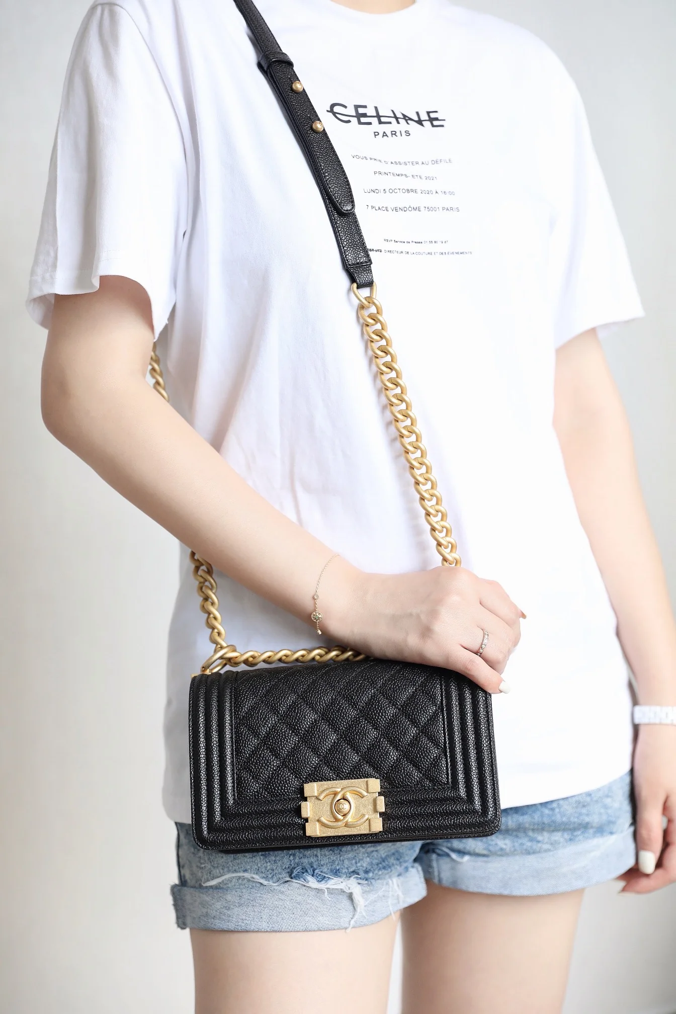 Chanel Le Boy Crystal Diamond Pattern Caviar - Medium - Black Gold