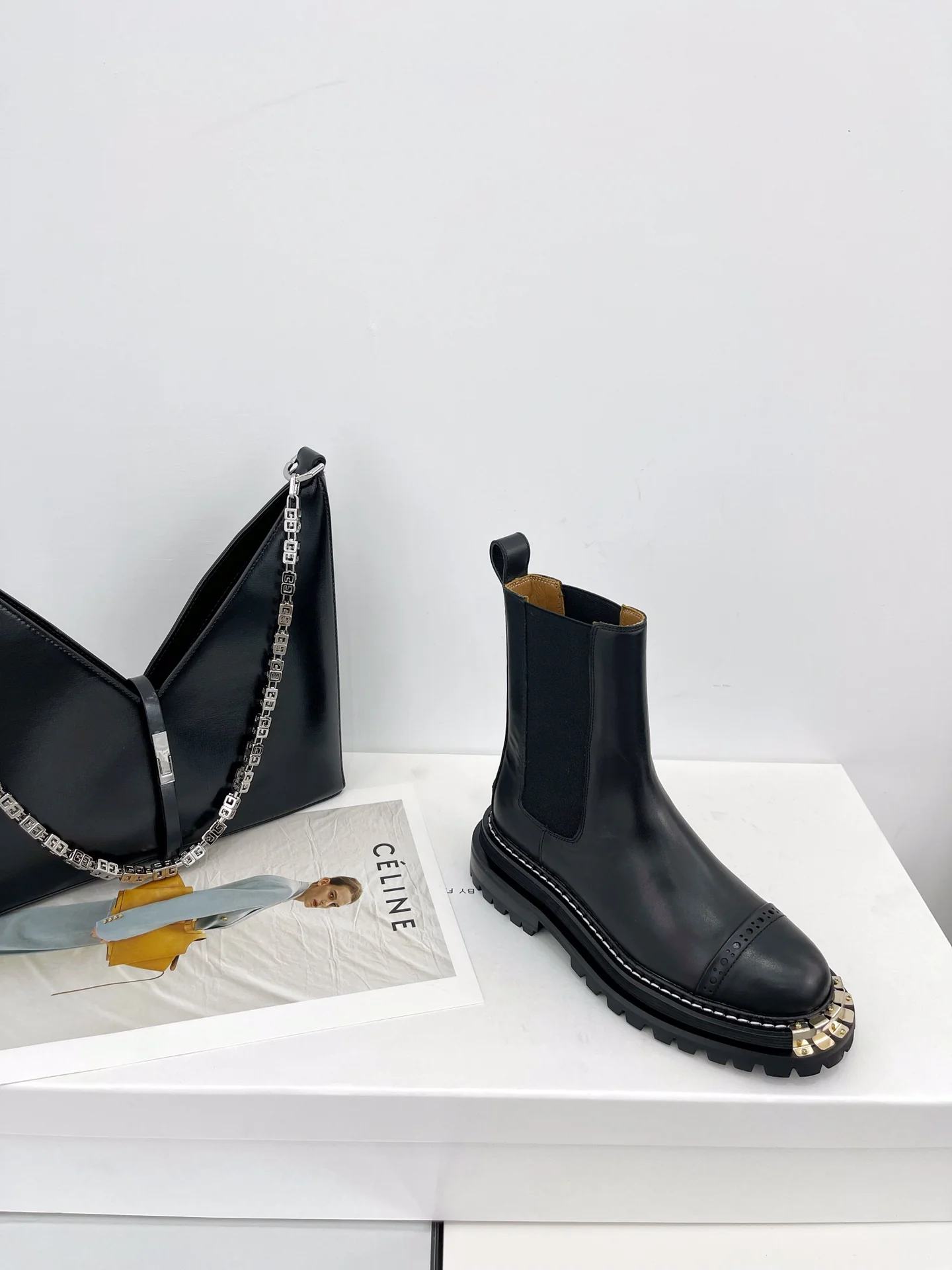 Обувь BV - BV - Металлическая колодка с отделкой стразами - Ботильоны