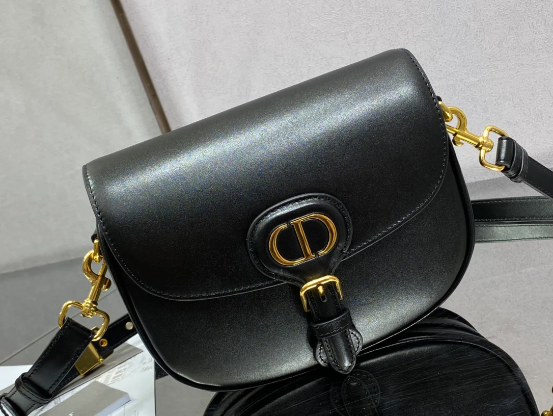 Dior Bobby Medium 22cm, черная кожа