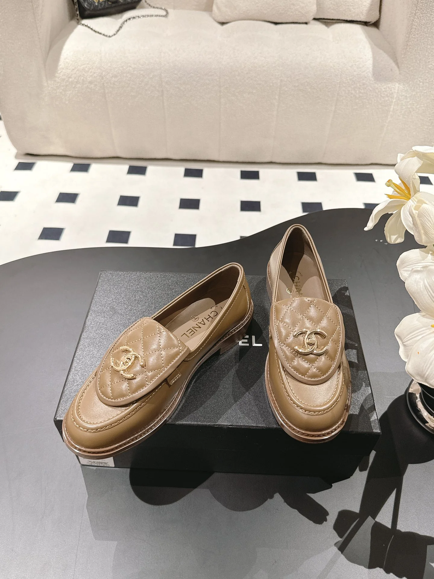 Лоферы Chanel 2024 в клетку - кофейно-коричневый