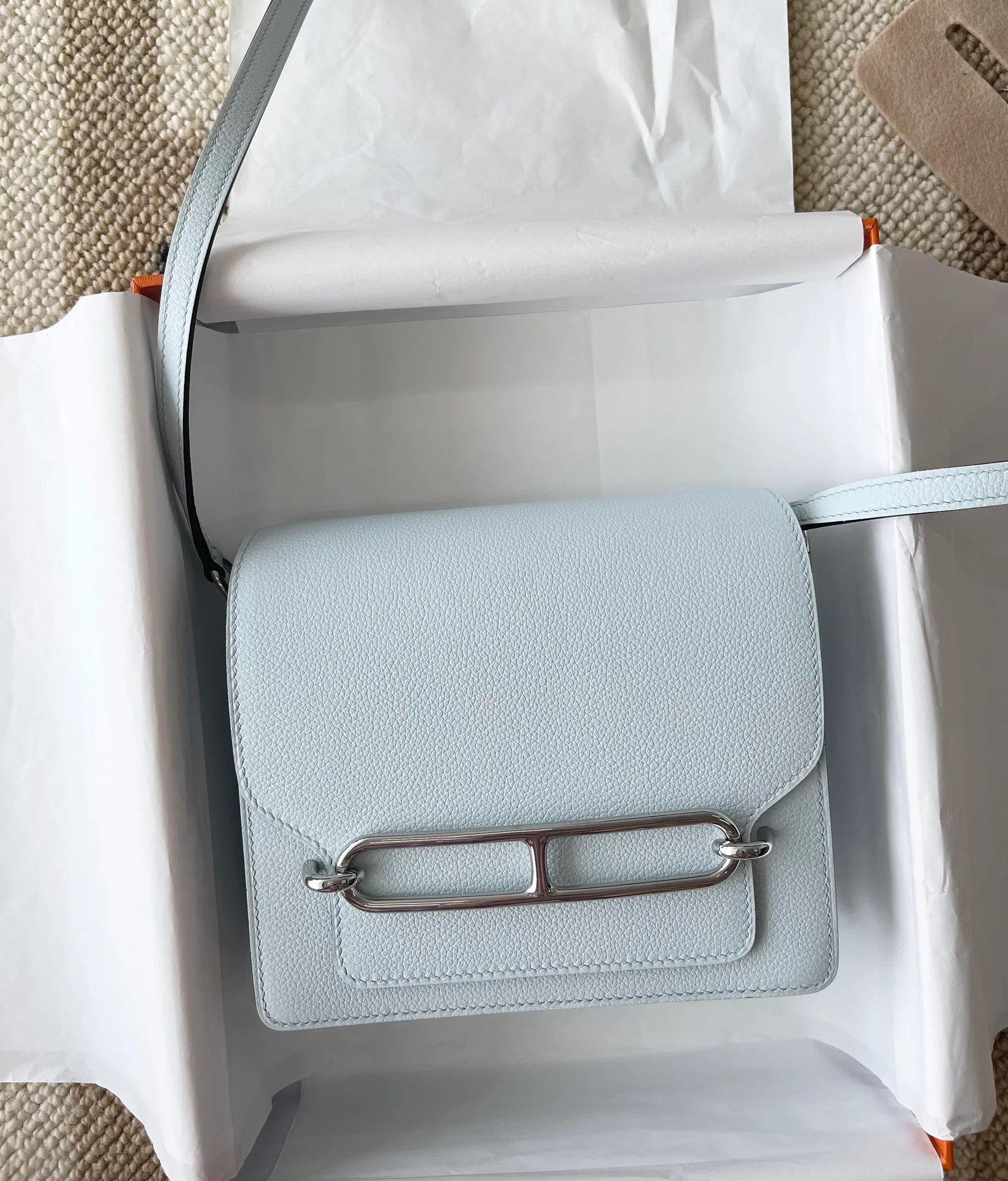 Hermes Roulis Mini T0 Haze Blue с серебряной кнопкой
