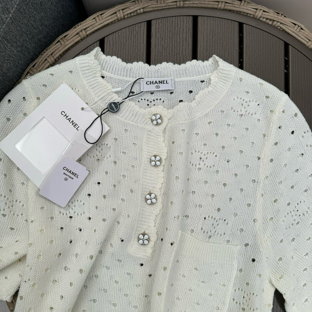 Chanel 2403 Весна/Лето Новинка Ажурный вязаный топ крючком - Свежий и чистый стиль Chanel - Белый