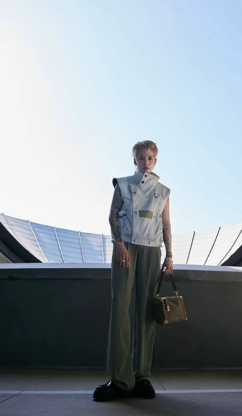 m83080-LV-side-trunk-pm chain bag-brown-1