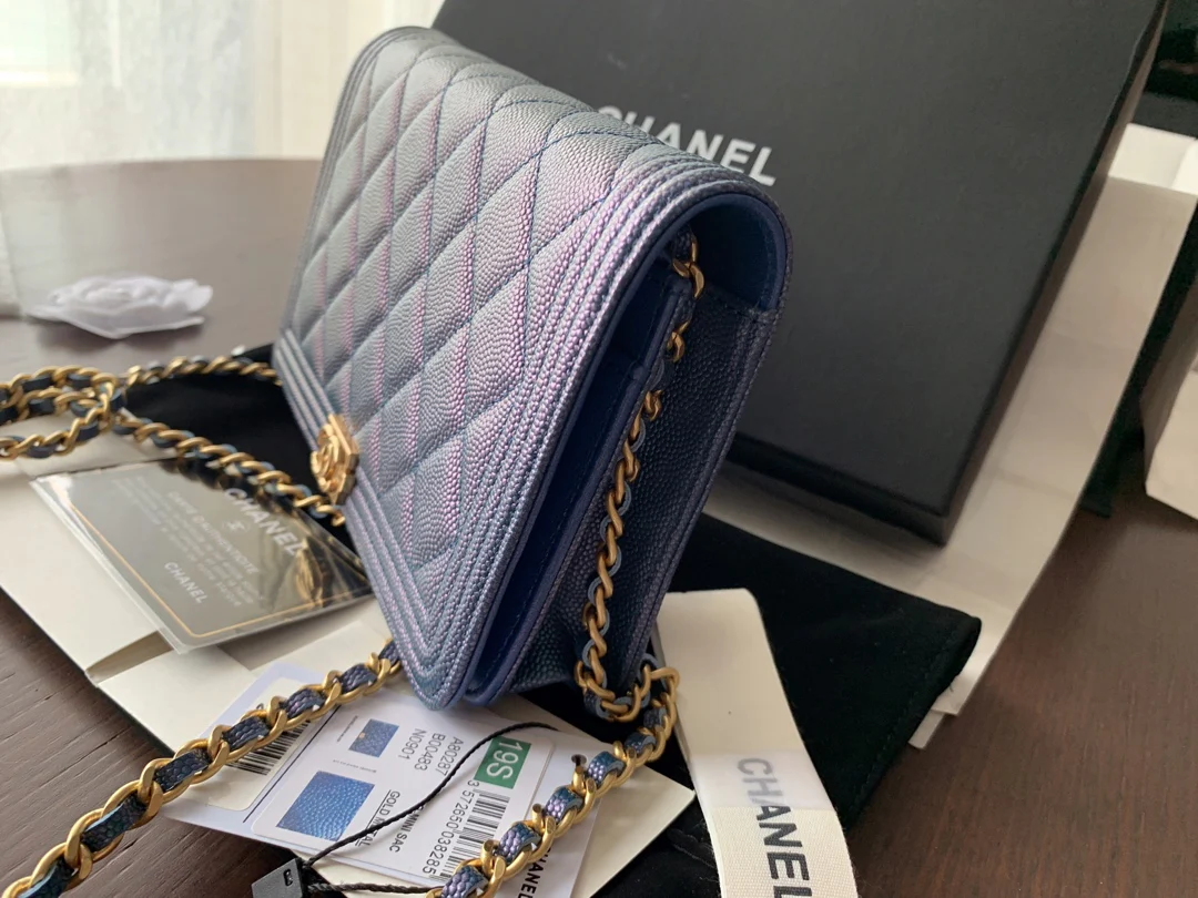Chanel Boy WOC Pearl Collection - Глянцевая кожа - 3