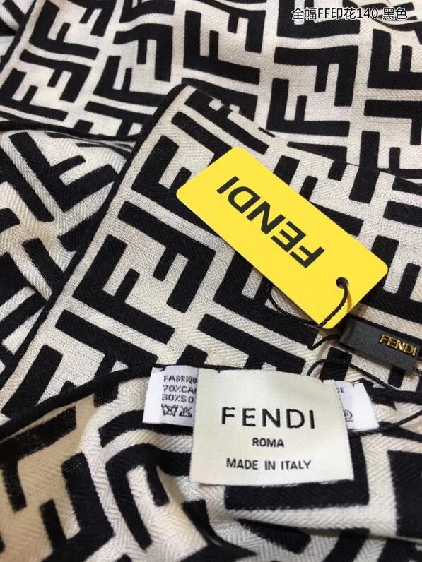Fendi - Шарф с принтом FF во всю ширину - 140 - Кашемировый шелковый шарф