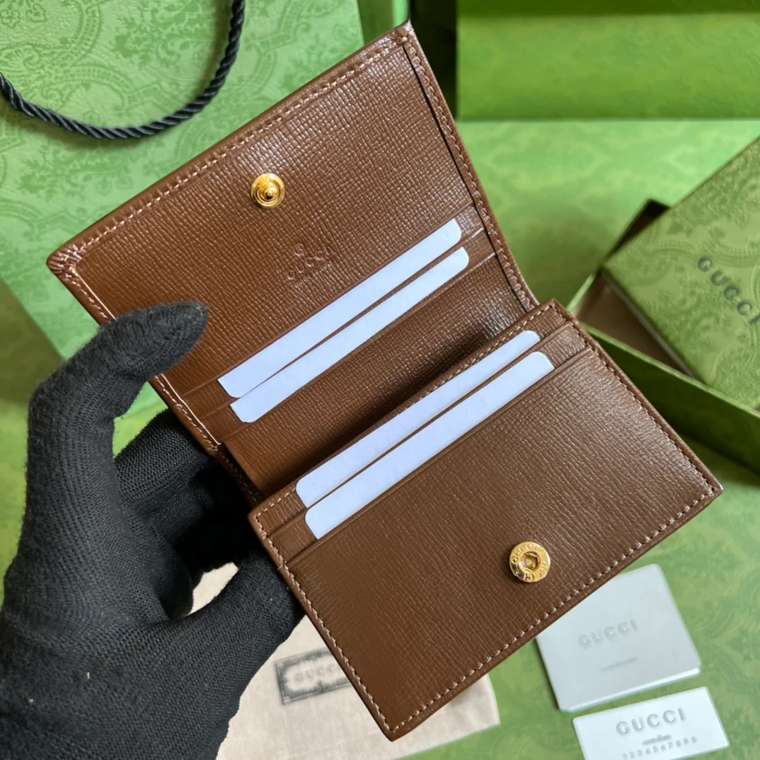 Gucci 短夹卡包