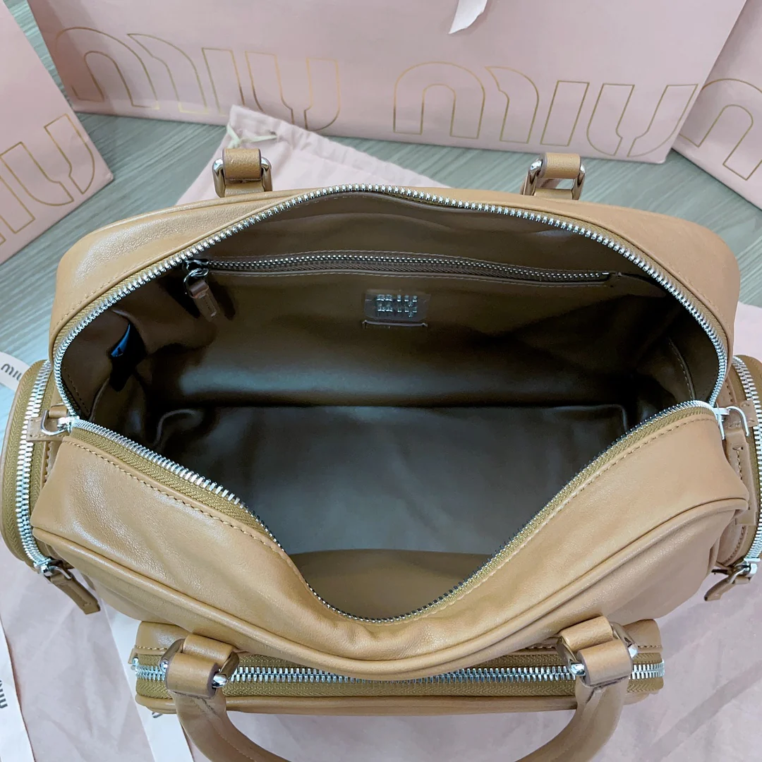 Miu Miu-5bb159 - Тяжелая ретро-мотоциклетная сумка