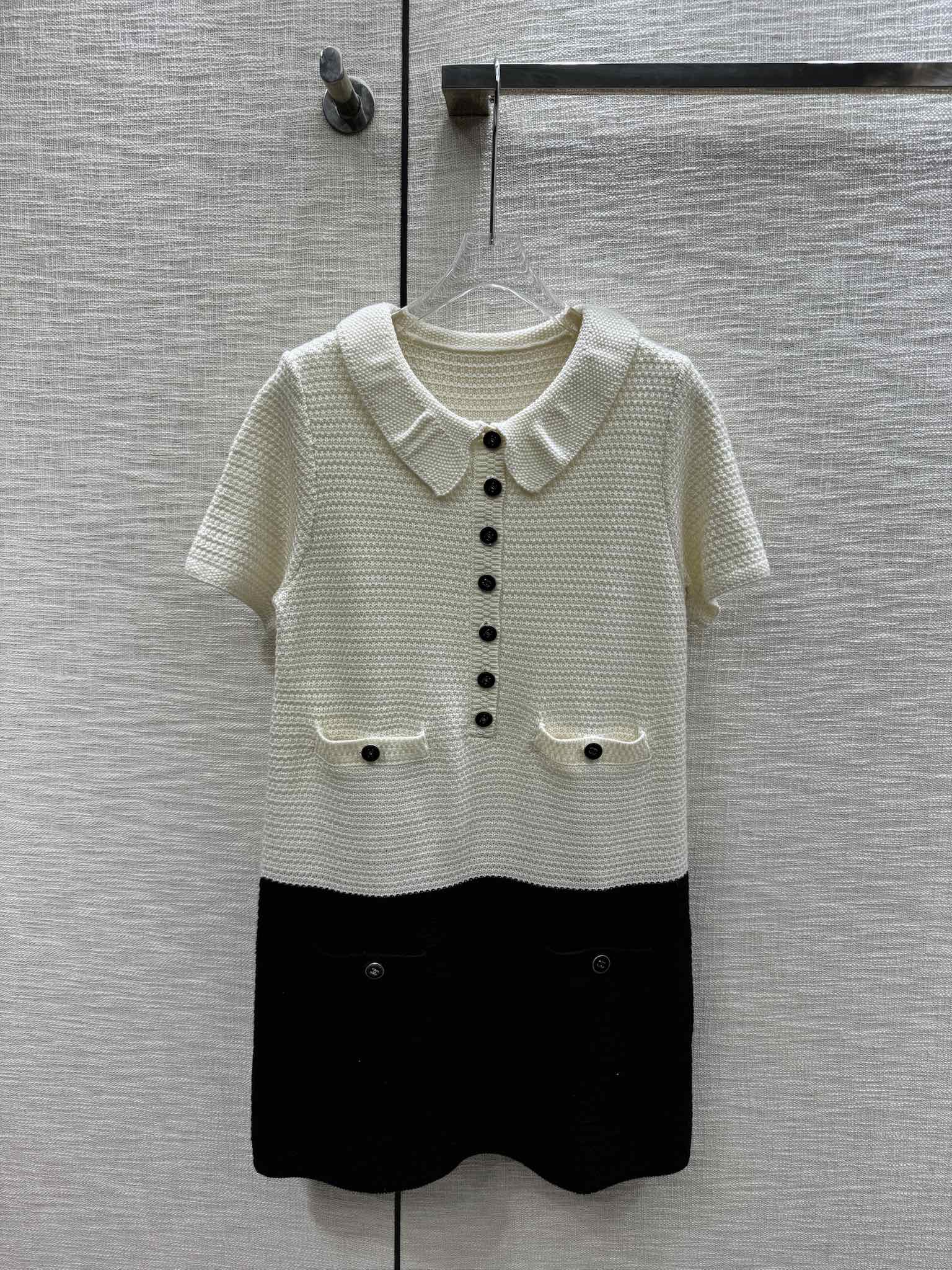 Chanel 2403 - Трикотажный комбинезон с воротником 