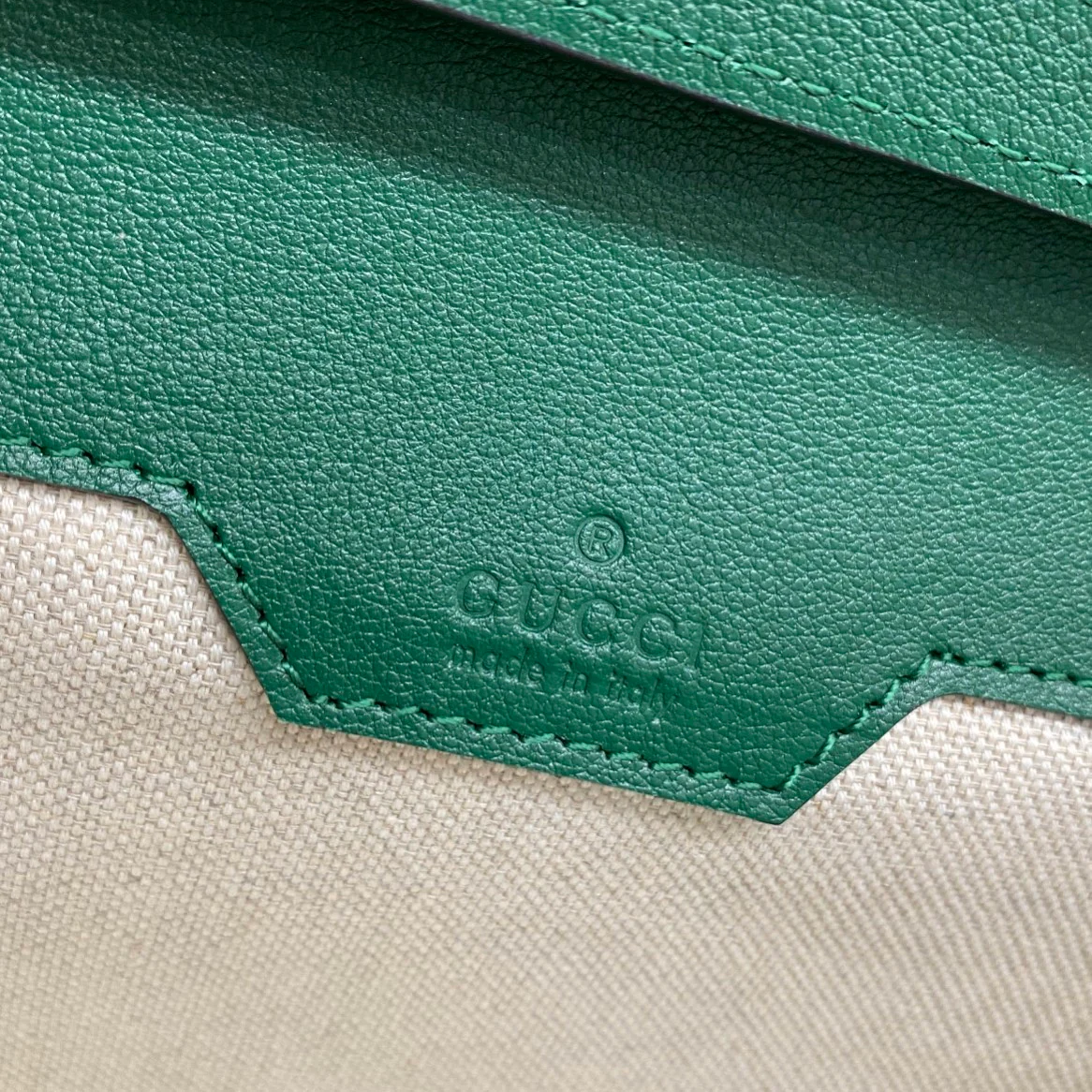 Сумка Gucci Retro с бамбуковой цепочкой - Большая - 1