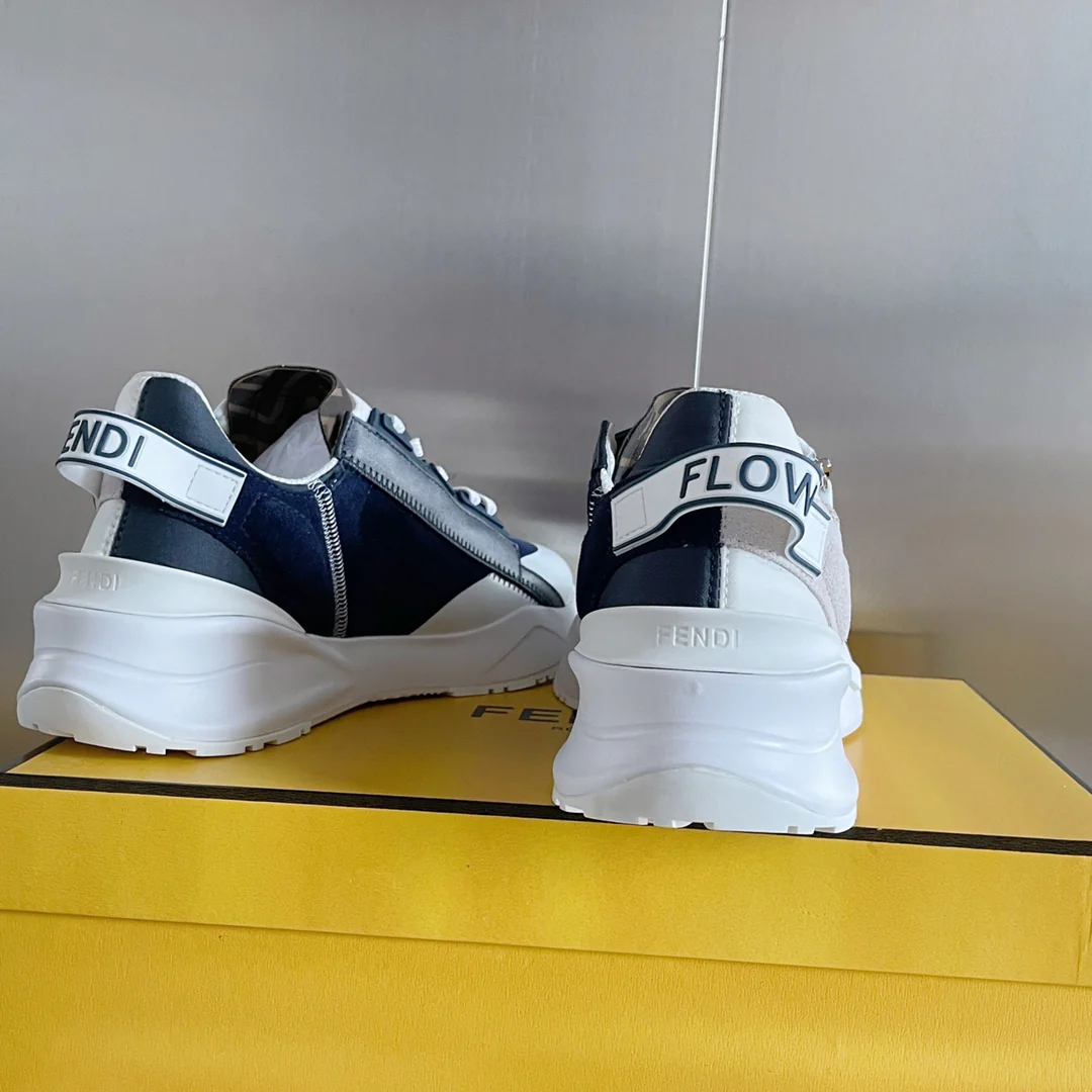 Fendi - Повседневные кроссовки - Бежевые с черным