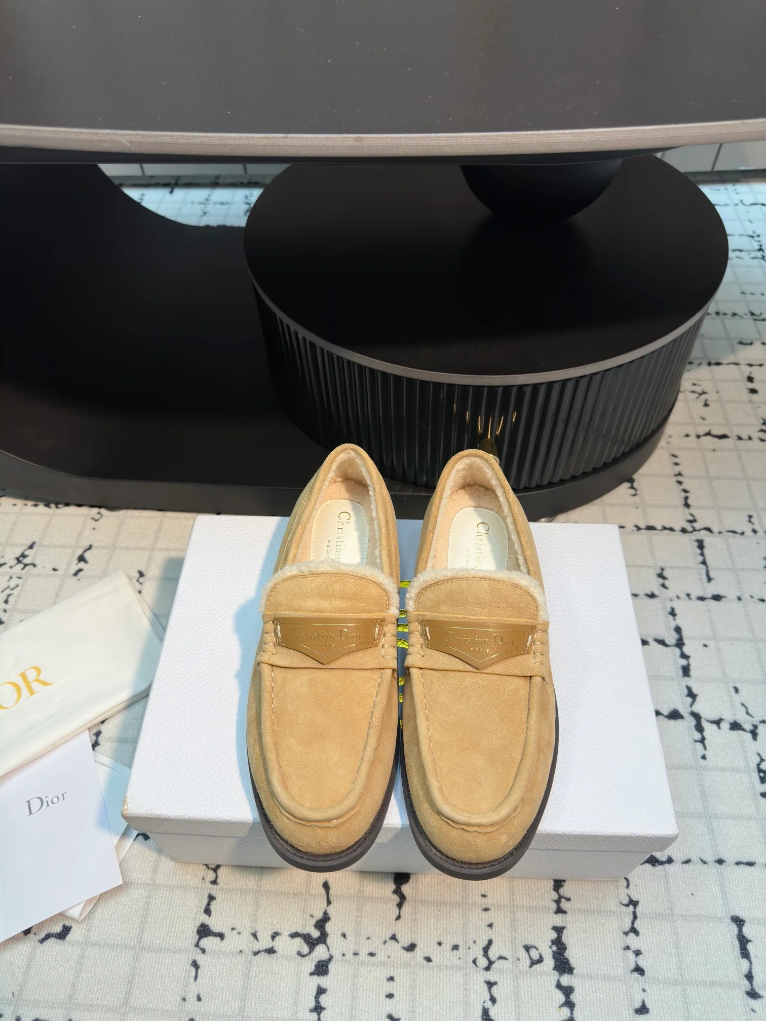 Шерстяные лоферы Dior 2024 - цвет хаки