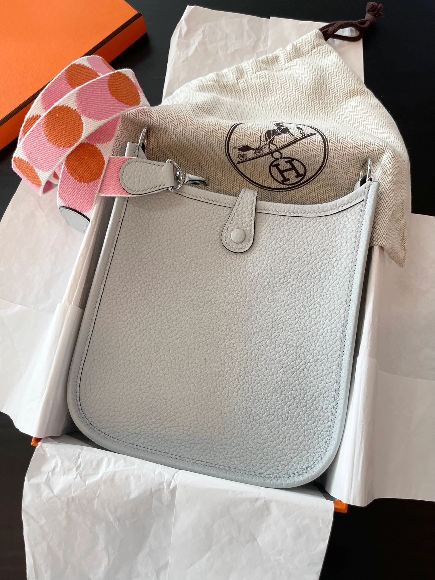 Пряжка Hermes Evelyne 16-tc-Cup сине-серебряная