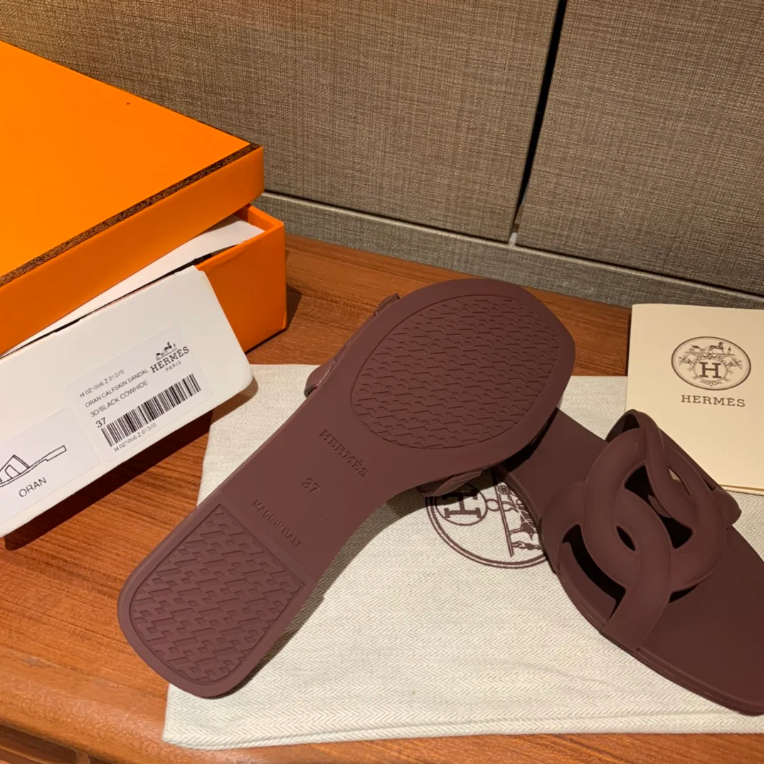 Новые тапочки Hermes-aloha в форме свиного носа - 1